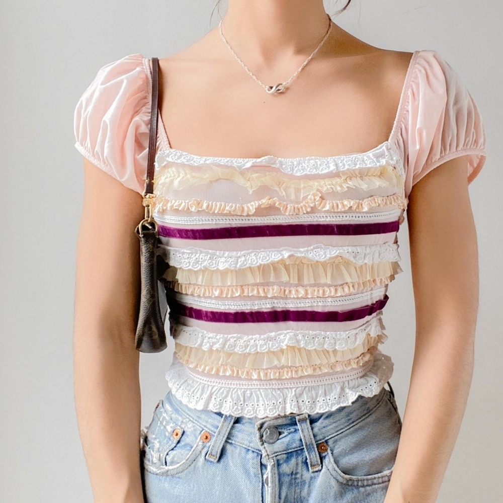 Urban Outfitters Kimchi Blue Liliana Ruffle Top Rose Pink - Picture 6 of 8